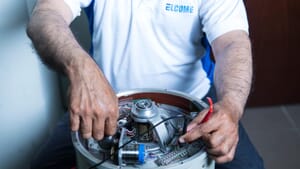 Elcome Integrated Systems Support Gyro Service